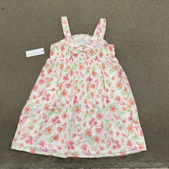 Cupcakes and Cashmere Floral Girls Dress with Bow Detail On Back NTW Size 8 - Picture 4 of 4